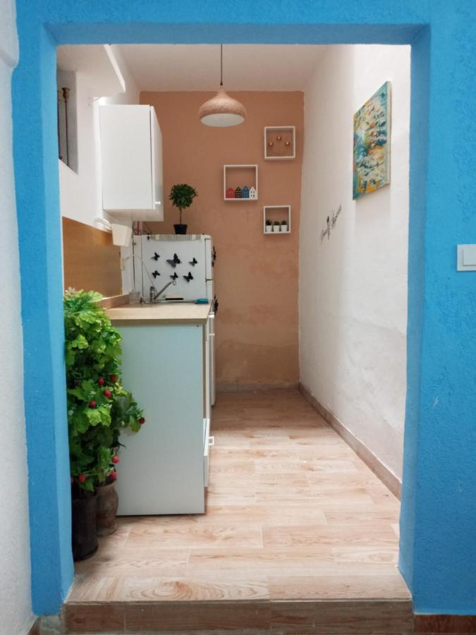 Pension Larbi Asilah Exterior photo